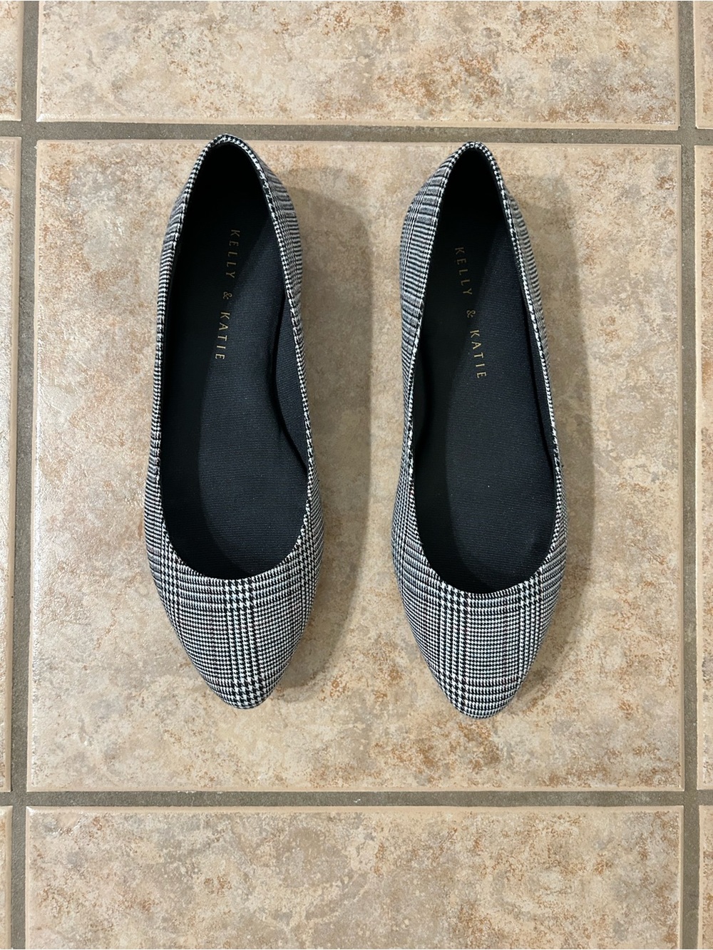 Kelly & Katie Black and White Plaid Pointed Toe Ballet Flats